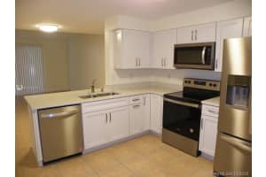 950 Sorrento Dr, Weston, FL 33326, Sold 12/14/20