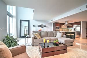 7930 East Dr APT 1806, North Bay Village, FL 33141, Sold 04/22/21