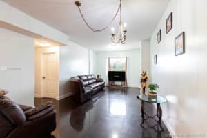 5271 SW 8th St, Coral Gables, FL 33134, Sold 01/29/21