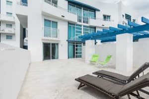 7600 Collins Ave, Miami Beach, FL 33141, Sold 01/06/21