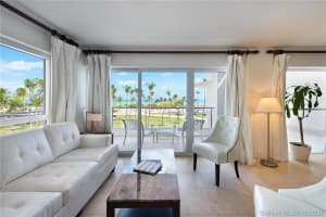 465 Ocean Dr, Miami Beach, FL 33139, Sold 12/22/20
