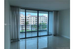 2950 NE 188th St, Miami, FL 33180, Sold 11/23/20
