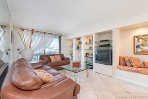 6061 Collins Ave #7a, Miami Beach, FL 33141, Sold 05/05/21