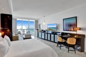 4391 Collins Ave, Miami Beach, FL 33140, Sold 01/08/21