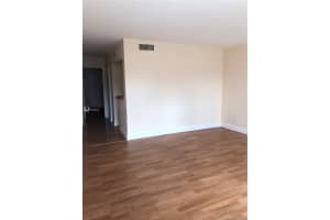 10796 N Kendall Dr APT A12, Miami, FL 33176, Sold 01/27/21