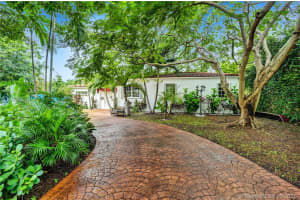 1321 S Biscayne Point Rd, Miami Beach, FL 33141, Sold 03/26/21