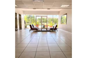 401 Golden Isles Dr, Hallandale Beach, FL 33009, Sold 11/17/20