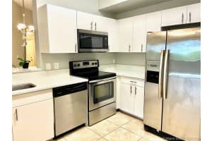 6928 SW 39th St APT A304, Davie, FL 33314, Sold 11/30/20