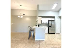 6928 SW 39th St APT A304, Davie, FL 33314, Sold 11/30/20