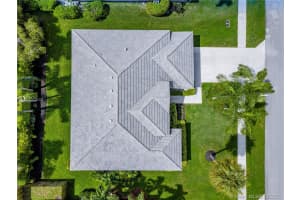 6424 NW 53rd St, Lauderhill, FL 33319, Sold 11/12/20