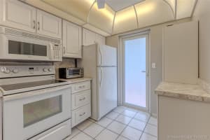 4117 Bougainvilla Dr, Lauderdale-By-The-Sea, FL 33308, Sold 12/15/20