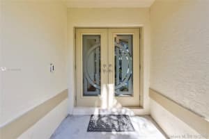 1165 Fairfax Ln, Weston, FL 33326, Sold 11/23/20