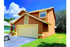 12101 NW 33rd St, Sunrise, FL 33323, Sold 12/07/20