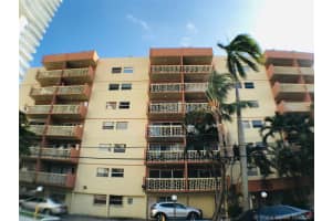 600 NE 25th St, Miami, FL 33137, Sold 02/25/21