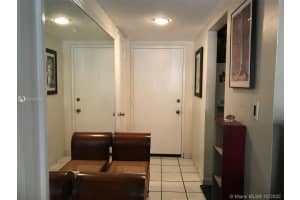 600 NE 25th St, Miami, FL 33137, Sold 02/25/21