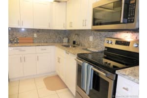501 E Dania Beach Blvd #4j, Dania Beach, FL 33004, Sold 12/11/20