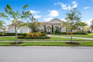 4895 W Sterling Ranch Cir, Davie, FL 33314, Sold 12/23/20