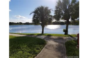 216 Lake Pointe Dr, Oakland Park, FL 33309, Sold 12/01/20