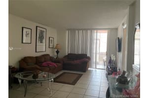 19715 SW 114th Ave, Miami, FL 33157, Sold 12/14/20