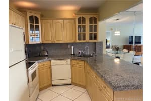 3725 S Ocean Dr, Hollywood, FL 33019, Sold 06/09/21