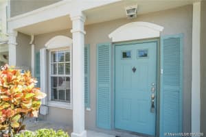 8114 San Carlos Cir, Tamarac, FL 33321, Sold 12/04/20