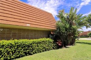 825 Center St #28d, Jupiter, FL 33458, Sold 12/16/20