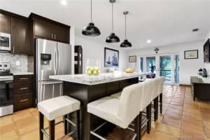 13856 Kendale Lakes Dr, Miami, FL 33183, Sold 11/13/20