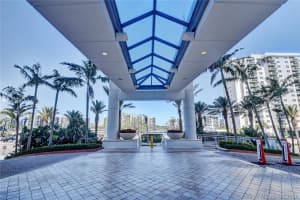 3101 S Ocean Dr, Hallandale Beach, FL 33009, Sold 02/26/21