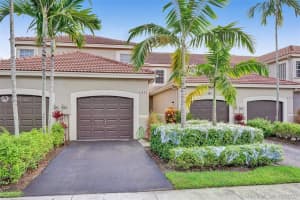1431 Sorrento Dr, Weston, FL 33326, Sold 11/30/20