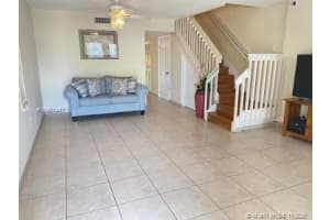 9203 Fontainebleau Blvd, Miami, FL 33172, Sold 01/15/21