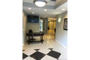 111 E Flagler St, Miami, FL 33131, Sold 12/01/20