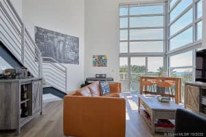 7700 Collins Ave, Miami Beach, FL 33141, Sold 12/01/20