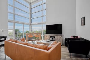 7700 Collins Ave, Miami Beach, FL 33141, Sold 12/01/20