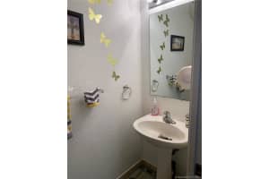 21207 NW 14th Pl, Miami Gardens, FL 33169, Sold 01/29/21