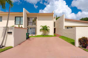 10647 SW 76th Terrace, Miami, FL 33173, Sold 11/17/20