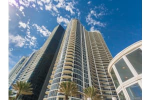 17201 Collins Ave, Sunny Isles Beach, FL 33160, Sold 02/01/21