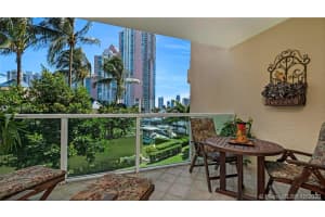 3340 NE 190th St, Miami, FL 33180, Sold 02/24/21