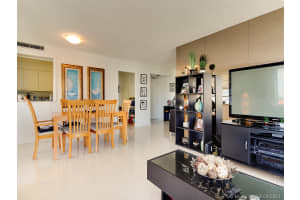 199 Ocean Ln Dr, Key Biscayne, FL 33149, Sold 06/10/21