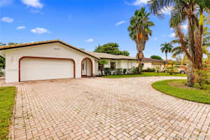 10915 NW 41st Dr, Coral Springs, FL 33065, Sold 11/19/20