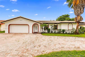 10915 NW 41st Dr, Coral Springs, FL 33065, Sold 11/19/20