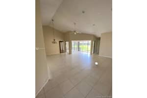 8195 Mooring Cir, Boynton Beach, FL 33472, Sold 02/12/21