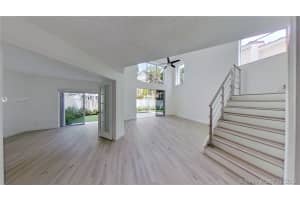 965 Azure Ln, Weston, FL 33326, Sold 12/04/20