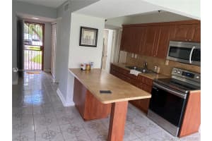 9390 W Flagler St #119a, Miami, FL 33174, Sold 12/01/20