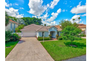 5330 NW 104th Ct, Doral, FL 33178, Sold 01/08/21