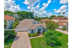 5330 NW 104th Ct, Doral, FL 33178, Sold 01/08/21
