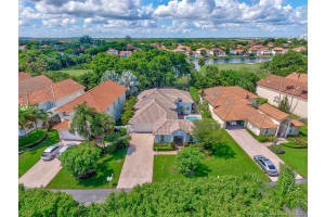 5330 NW 104th Ct, Doral, FL 33178, Sold 01/08/21