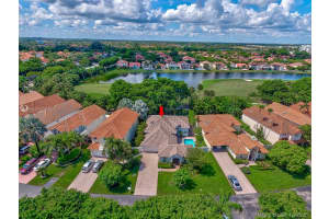 5330 NW 104th Ct, Doral, FL 33178, Sold 01/08/21