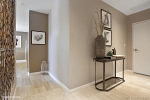 1010 SW 2nd Ave, Miami, FL 33130, Sold 01/27/22