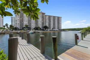 402 Poinciana Island Dr, Sunny Isles Beach, FL 33160, Sold 06/25/21