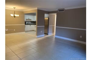 9473 SW 76th St APT P6, Miami, FL 33173, Sold 11/23/20